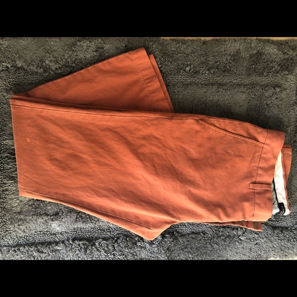 Banana Republic Fulton Chino - Picture 4 of 5